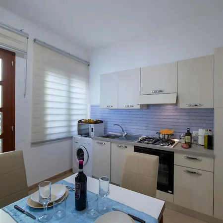 Apartmán Domus Lavinia *